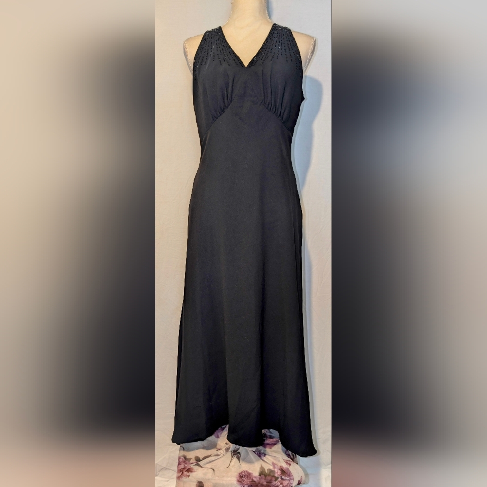 Women's Sandra Darren dress. Sz. 12. Black. Like New.